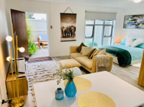 Takapuna Guest House